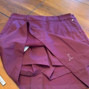 Women’s athletic/golf skirt